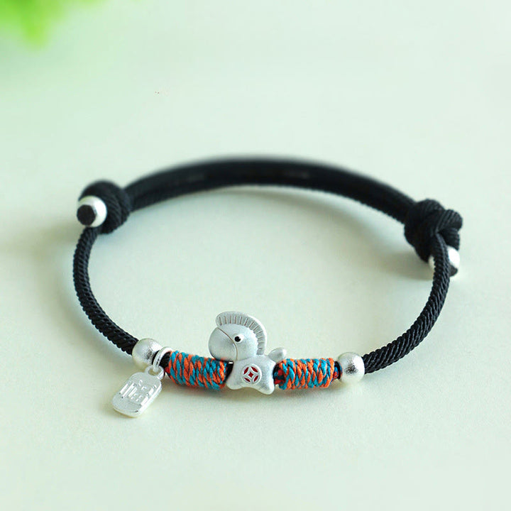 Pulsera de cuerda de la suerte con Buddha Stones en plata de ley 999 con el personaje Fu del Año del Caballo. - Caballo plateado con cuerda negra (circunferencia de la muñeca: 14-19 cm) - image 19