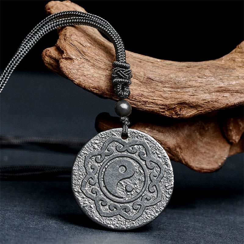 Collar con colgante de fuerza interior de piedra de shungita auténtica con símbolo de Yin Yang y Tai Chi de Buddha Stones - image 2