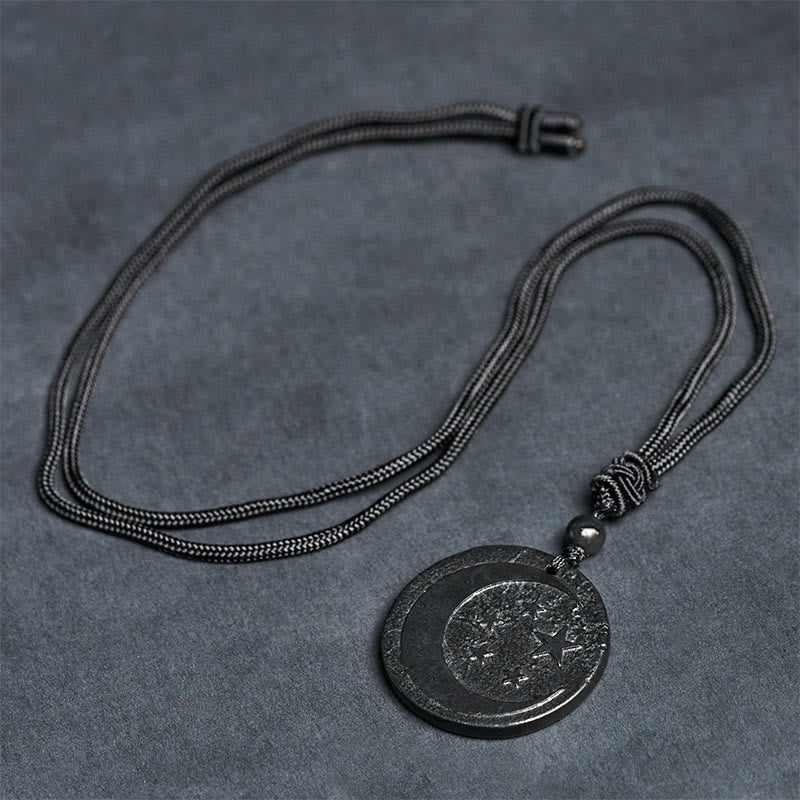 Collar con colgante de piedra de shungita auténtica con diseño redondo de Buddha Stones, luna y estrella. - image 7