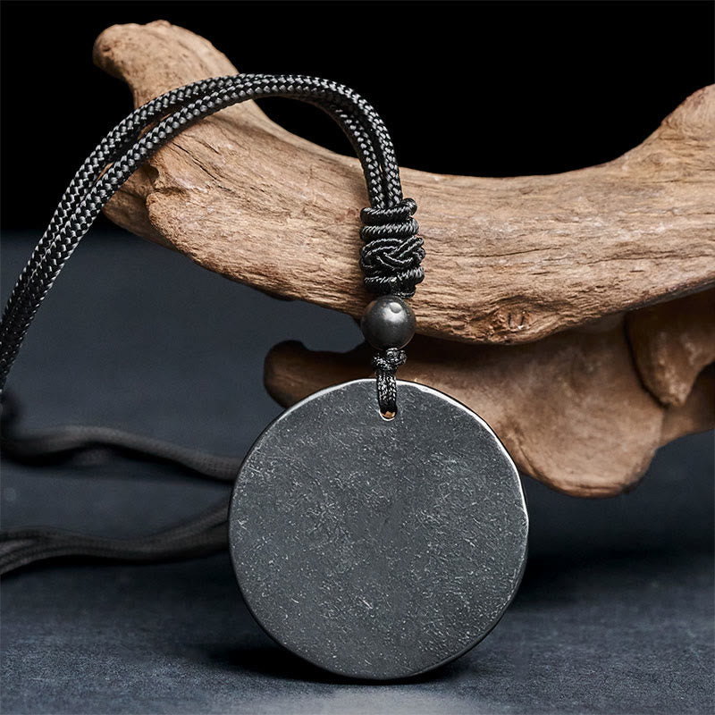 Collar con colgante de piedra de shungita auténtica con diseño circular de Buddha Stones y protección. - image 2