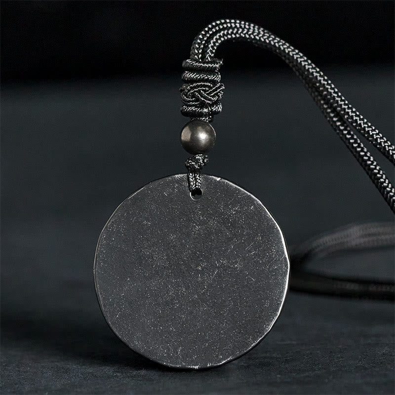 Collar con colgante de piedra de shungita auténtica con diseño circular de Buddha Stones y protección. - image 1
