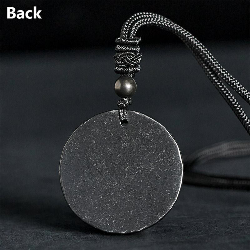 Collar con colgante de protección de piedra de shungita auténtica con diseño tallado de Buddha Stones - image 15
