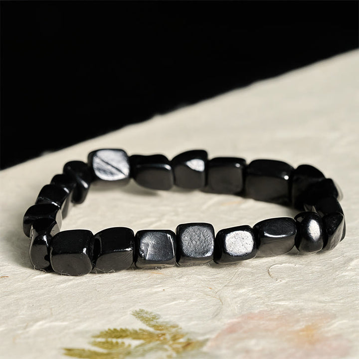 Pulsera de cuentas de protección de shungita auténtica y natural de 8 mm con Buddha Stones - Piedra de shungita (Claridad ♥ Fuerza interior) - image 0