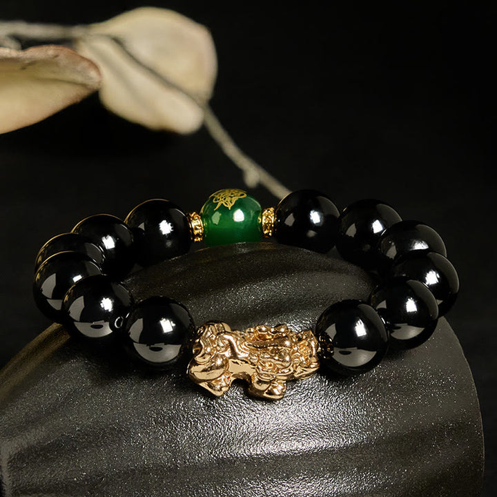 Pulsera de protección Pi Xiu con cuentas de ágata verde y ónix negro de Buddha Stones - image 1