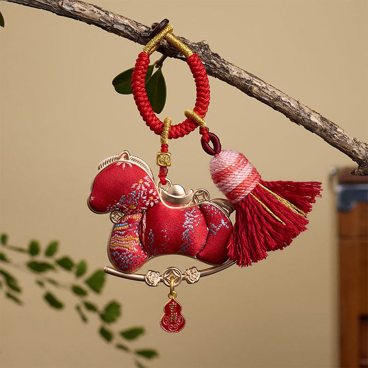 Llavero con diseño de lingote de calabaza multicolor del Año del Caballo con Buddha Stones, libertad y prosperidad. - Caballo rojo 12*3 mm - image 0