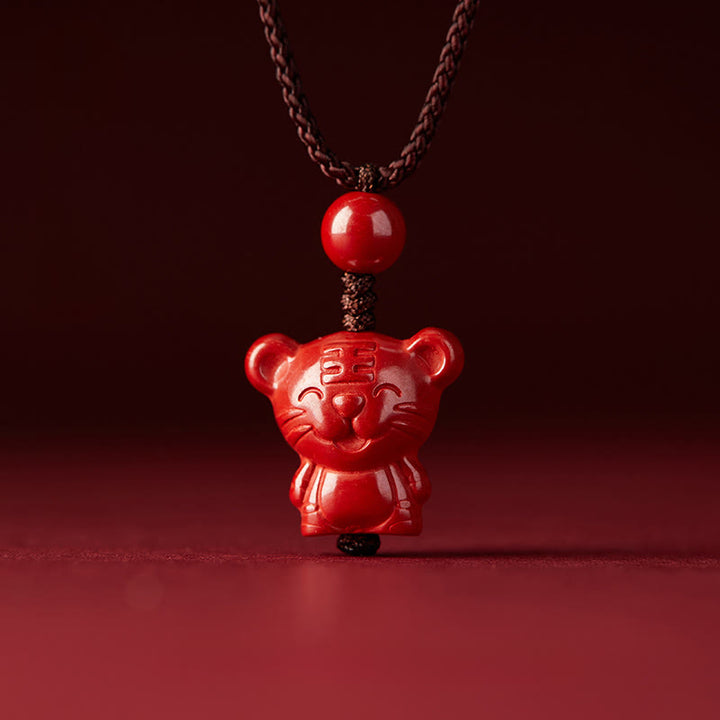 Collar con colgante de cuerda con bendición de cinabrio y diseño grabado del zodiaco chino con Buddha Stones del Año del Caballo - image 11