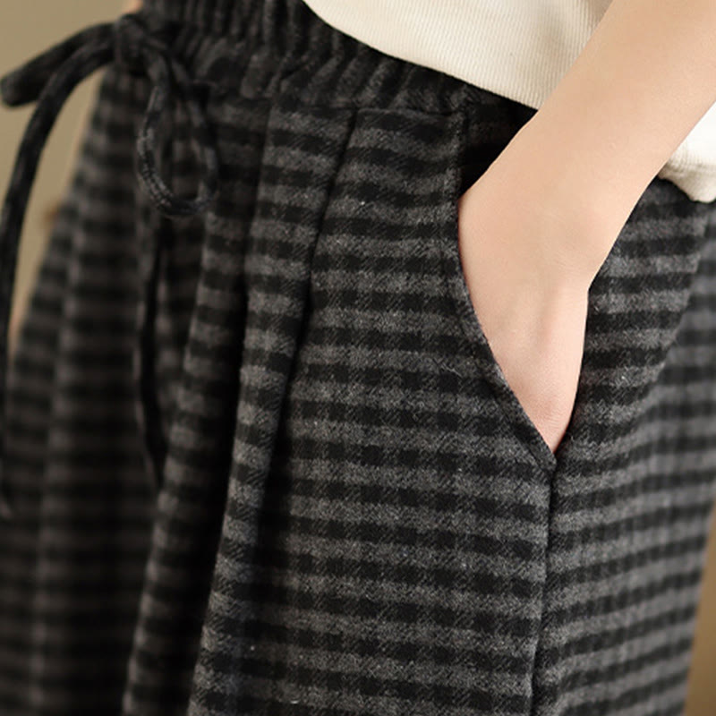 Pantalones anchos para mujer con estampado de cuadros escoceses y bolsillos de Buddha Stones - image 9