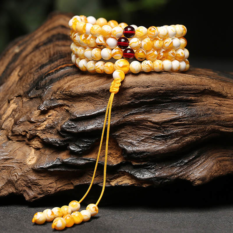 Mala tibetano de ámbar con 108 cuentas, blanco y amarillo, de Buddha Stones - image 3