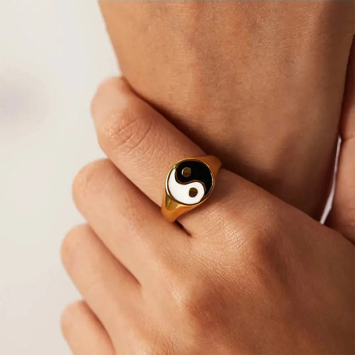 Anillo de la suerte ajustable YinYang de cobre con Buddha Stones - image 2