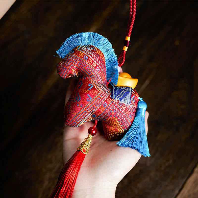 Bordado de hilo rojo con Buddha Stones y borlas para el Año del Caballo - Caballo rojo - 10*10 cm - image 0