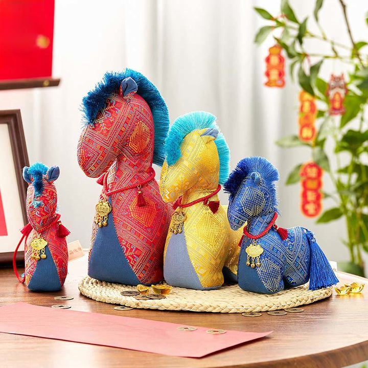 Bordado de hilo rojo con Buddha Stones y borlas para el Año del Caballo - image 17