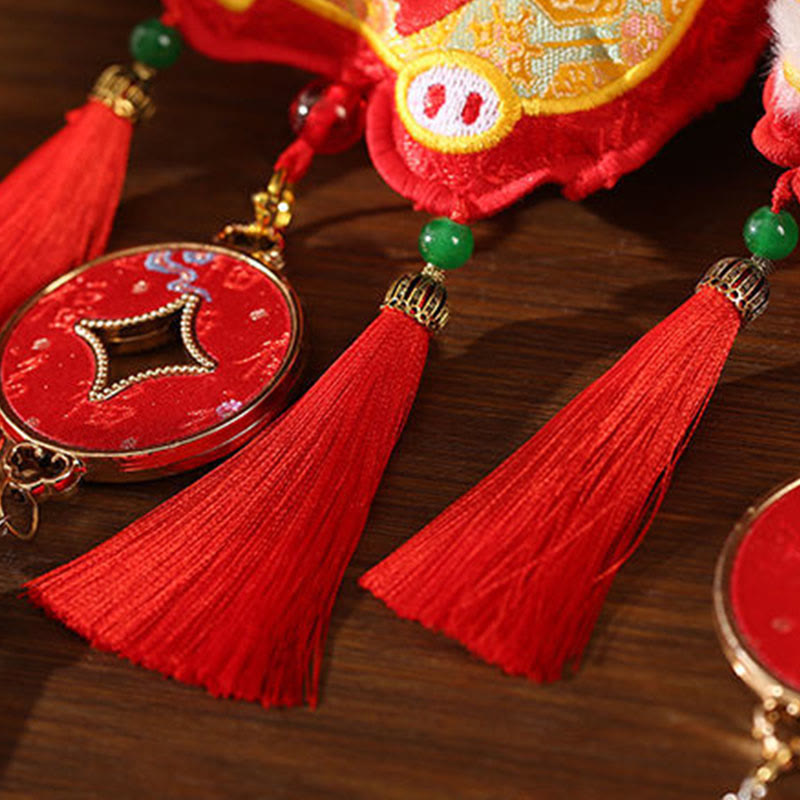 Bordado de Buddha Stones con el personaje Fu del Año del Caballo en forma de moneda de cobre con hilo rojo para decoración colgante. - image 13