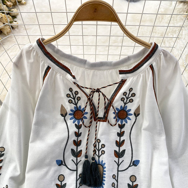Camiseta de algodón y lino con cuello redondo para mujer, con bordado informal de flores y hojas de Buddha Stones  - image 12