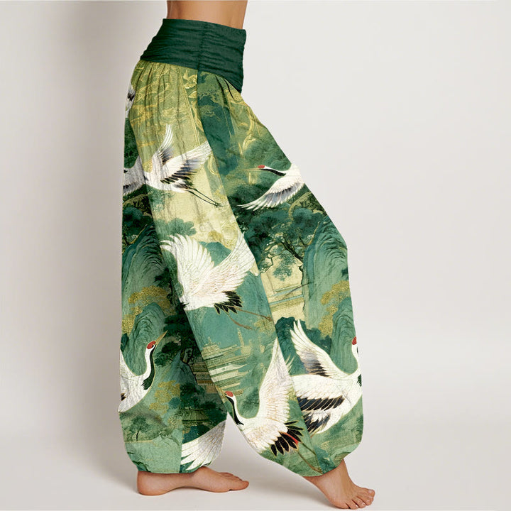 Pantalones harén de cintura elástica para mujer con estampado de grullas y pinos de montaña de algodón puro y piedras de Buddha Stones - image 10