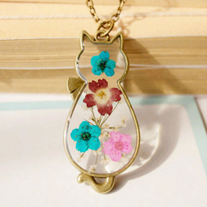 Collar con colgante de cobre con forma de gato, hecho a mano, de resina y Buddha Stones para la suerte y la curación. - image 1