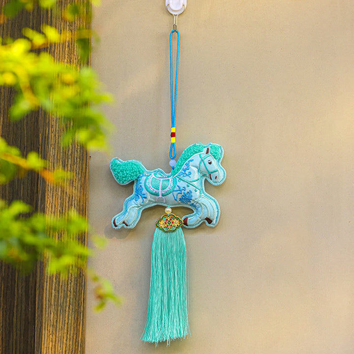 Buddha Stones bordadas con el Año del Caballo, monedas de cobre, campana, borla, riqueza, éxito, decoración colgante - Caballo azul (13 cm x 34 cm) - image 7