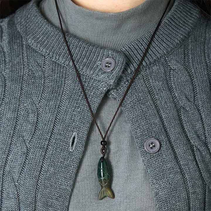 Collar con colgante de Buddha Stones tallada con pez koi, cristal rosa, ágata india, amatista, calidez y prosperidad. - image 10