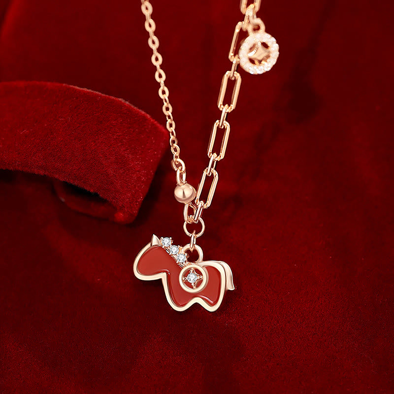 Collar con colgante de confianza de plata de ley 925 con Buddha Stones y ágata roja del Año del Caballo - Caballo de plata de ley 925 con ágata roja - image 0