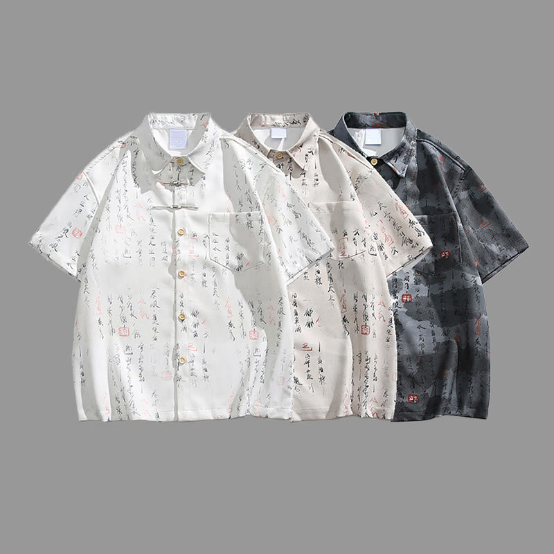 Buddha Stones Camisa de manga corta para hombre con bolsillo y diseño de rana con barra metálica y estampado de caligrafía - image 12