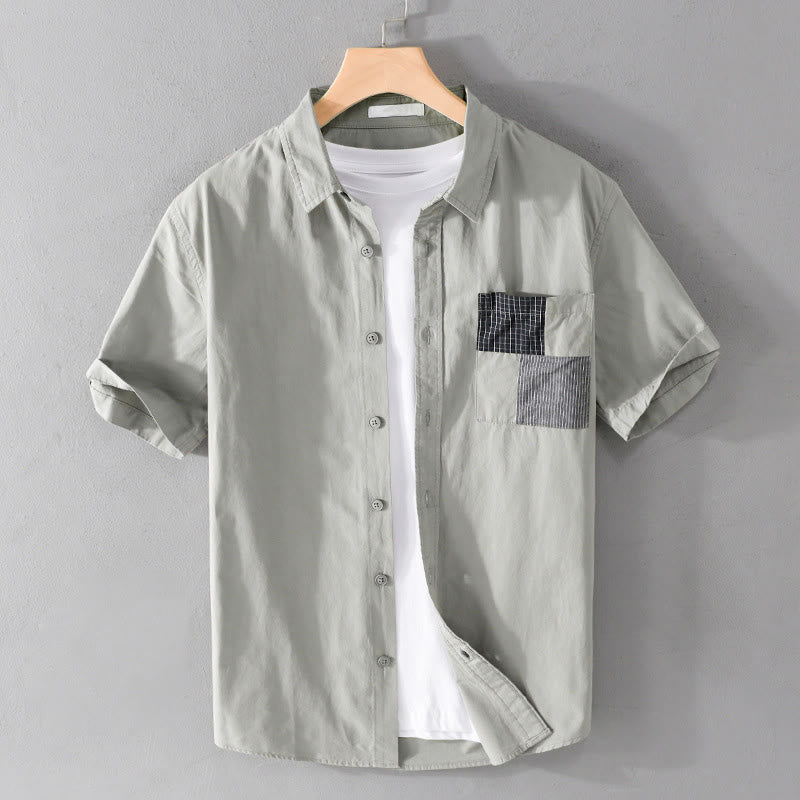 Buddha Stones Camisa de algodón de manga corta para hombre con botones de verano, rayas cuadradas, bloques de color y bolsillo decorativo - Gotas de miel - US/UK/AU40, UE50 (3XL) - image 0