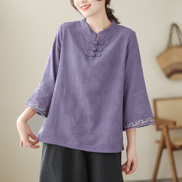 Camisa de algodón para mujer con diseño de Buddha Stones Jacquard, botones de rana, cuello alto, bordado, manga tres cuartos - image 3
