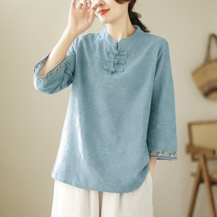 Camisa de algodón para mujer con diseño de Buddha Stones Jacquard, botones de rana, cuello alto, bordado, manga tres cuartos - image 7