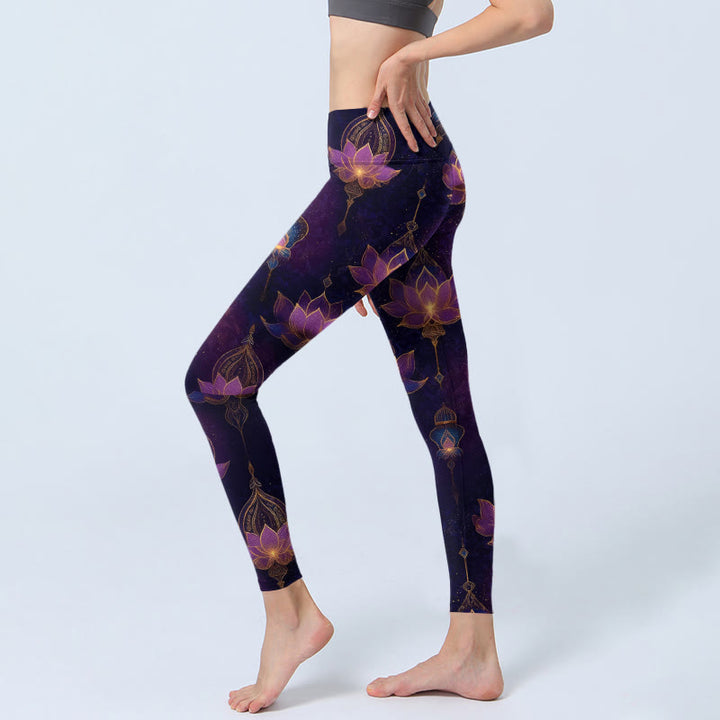 Buddha Stones Leggings de yoga para mujer con estampado de flor de loto y farolillos de ensueño - image 2