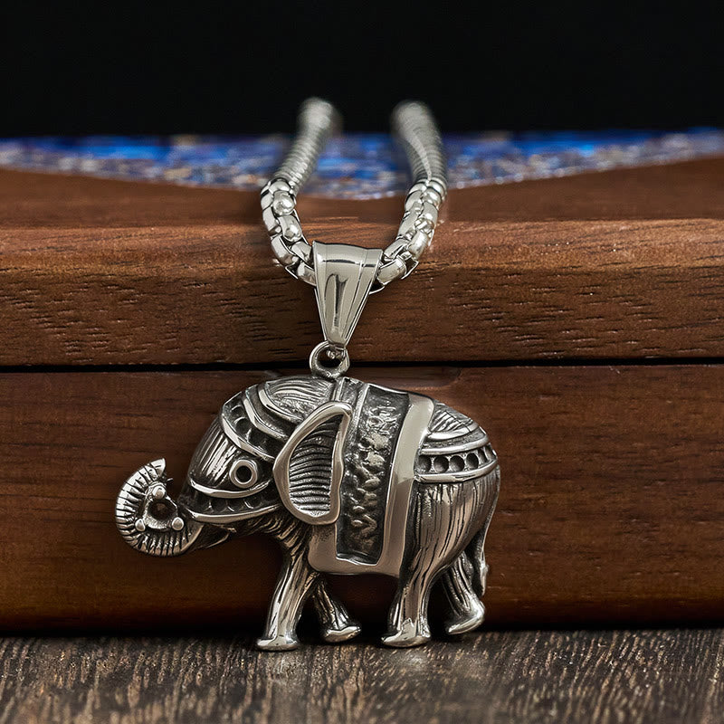 Collar con colgante de elefante de acero de titanio y Buddha Stones - image 2