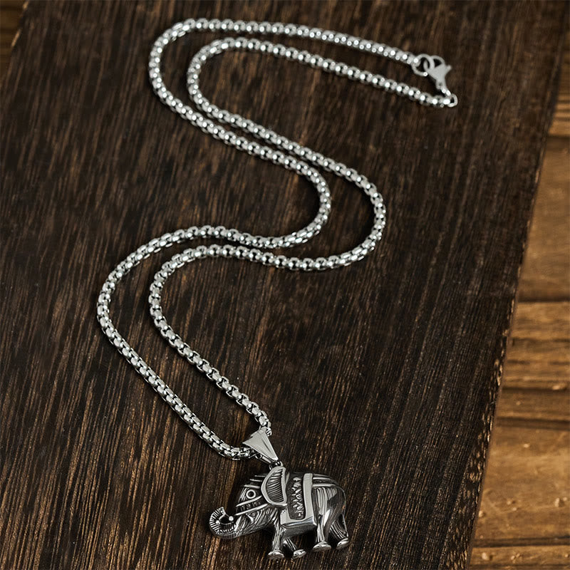 Collar con colgante de elefante de acero de titanio y Buddha Stones - image 4