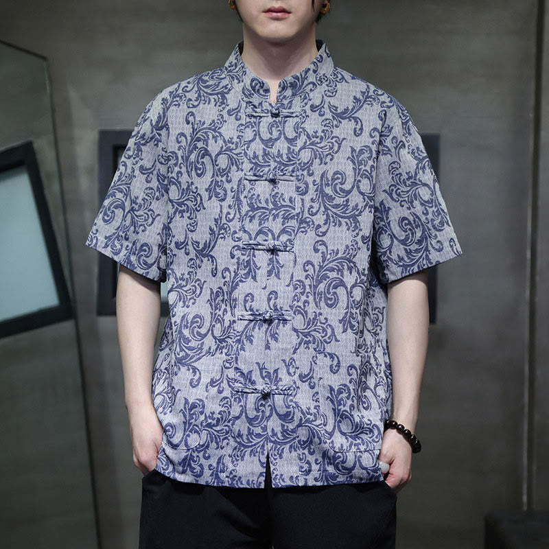 Buddha Stones Camisa de manga corta con botones de rana y bolsillos para hombre con estampado floral de verano - Azul acero claro - US/UK/AU44, EU54 (4XL) - image 0