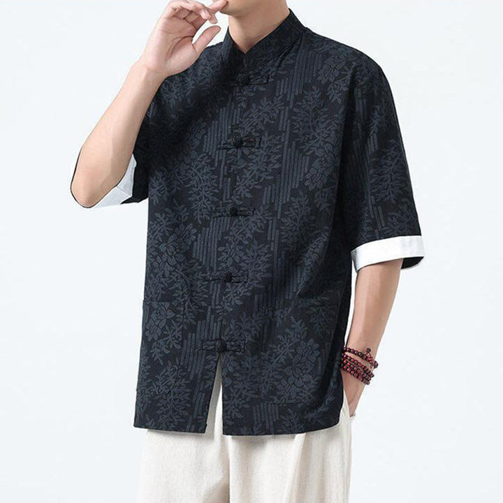 Buddha Stones Camisa de algodón de manga corta con botones de rana y bolsillos para hombre con estampado de flores de verano y hierba - image 3