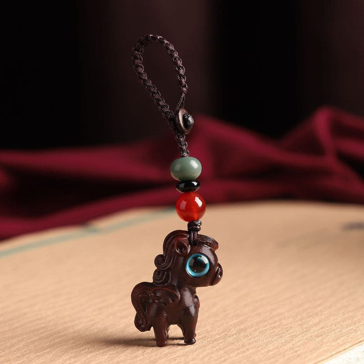 Buddha Stones Llavero relajante de sándalo rojo y sándalo verde con hoja pequeña del Año del Caballo - Llavero de hoja pequeña de sándalo rojo - image 0