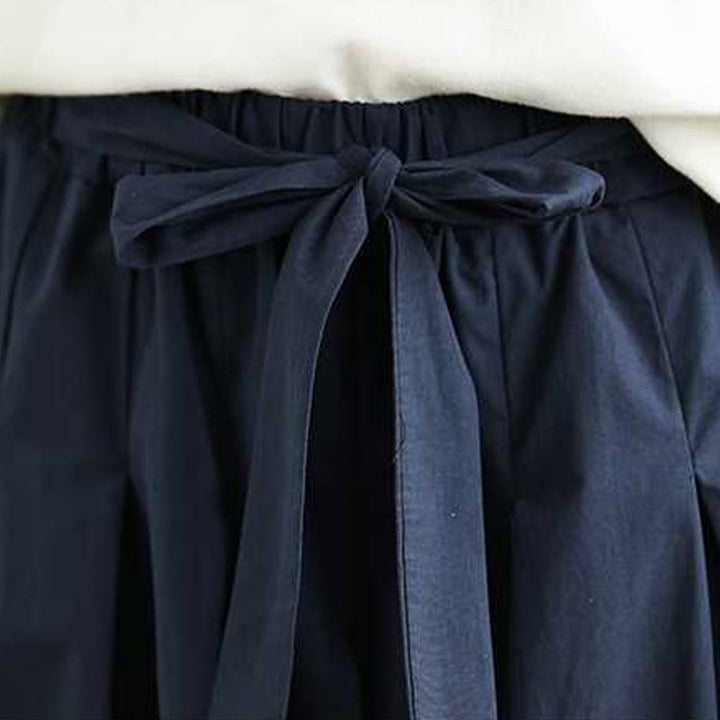 Buddha Stones Pantalones de mujer con cintura elástica, pierna ancha y bolsillos, diseño liso con cordones en azul oscuro - image 10