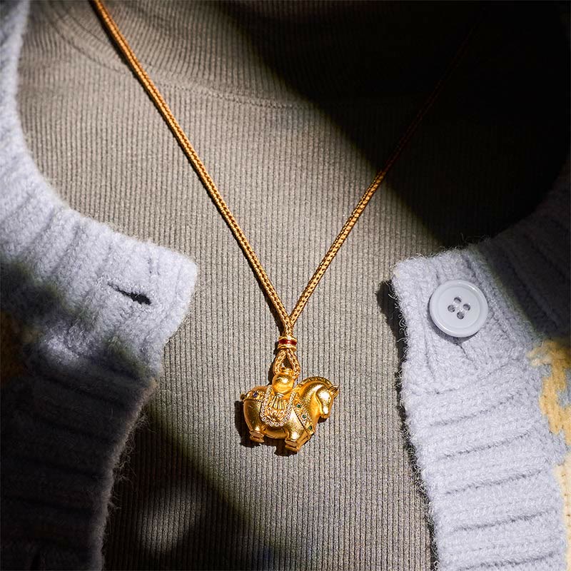 Buddha Stones Paquete de energía de bendición de latón chapado en oro de 24 k con jade hetiano, cobre y cinabrio del Año del Caballo - image 7