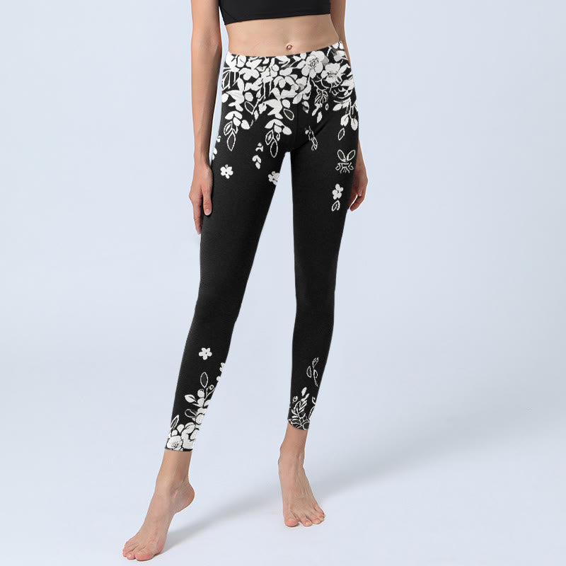 Buddha Stones Leggings de yoga para mujer con estampado floral en contraste en blanco y negro - image 5