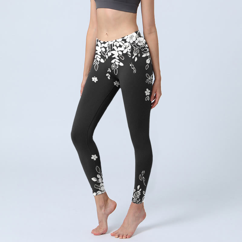Buddha Stones Leggings de yoga para mujer con estampado floral en contraste en blanco y negro - Negro - US18，UK/AU22，EU50 (4XL) - image 0