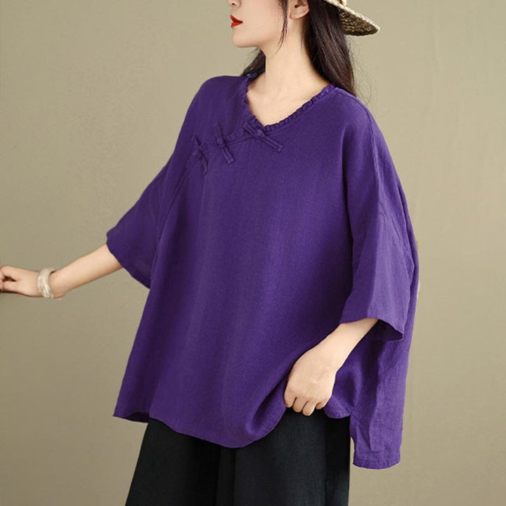Buddha Stones Camisa de algodón lisa de manga larga con cuello en V y botones de rana para mujer - image 15