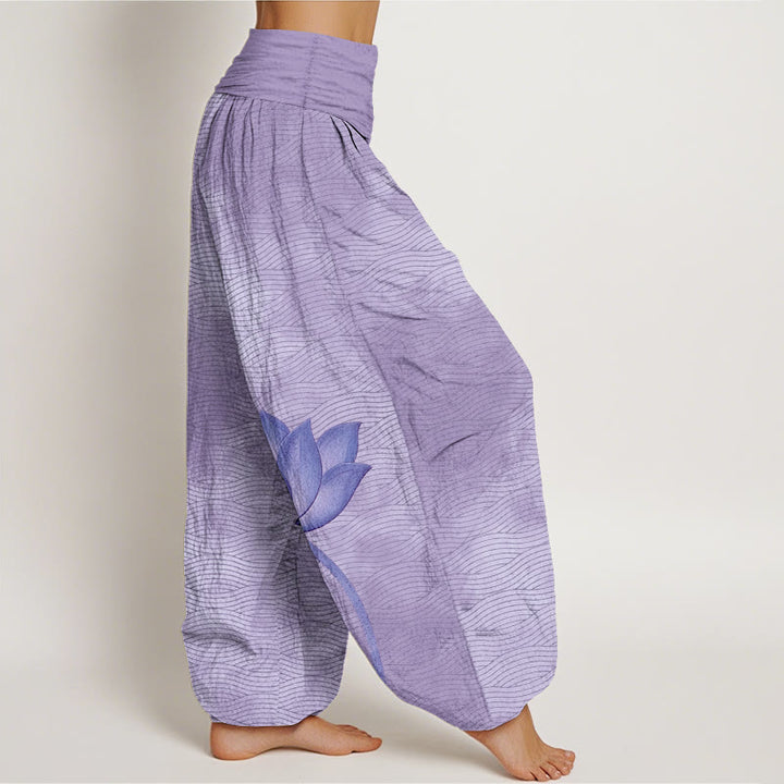 Buddha Stones Pantalones harén de algodón con cintura elástica para mujer, estampado de líneas onduladas de loto en color claro - image 7