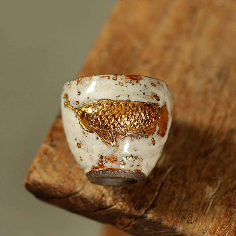 Buddha Stones Tetera de cerámica con forma de pez koi Arowana dorado hecha a mano - image 1