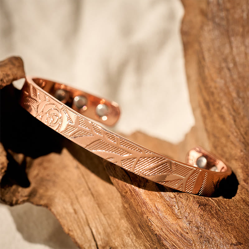Buddha Stones Brazalete abierto de cobre con diseño de flor de rosa y equilibrio de la suerte - image 8