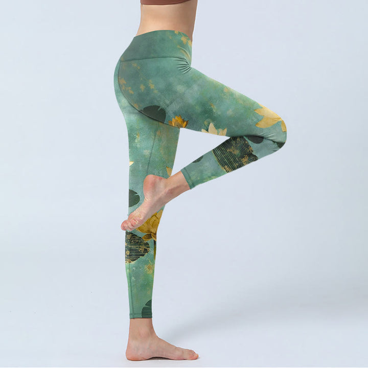 Buddha Stones Leggings de yoga para mujer con estampado clásico de flor de loto y hojas - image 3