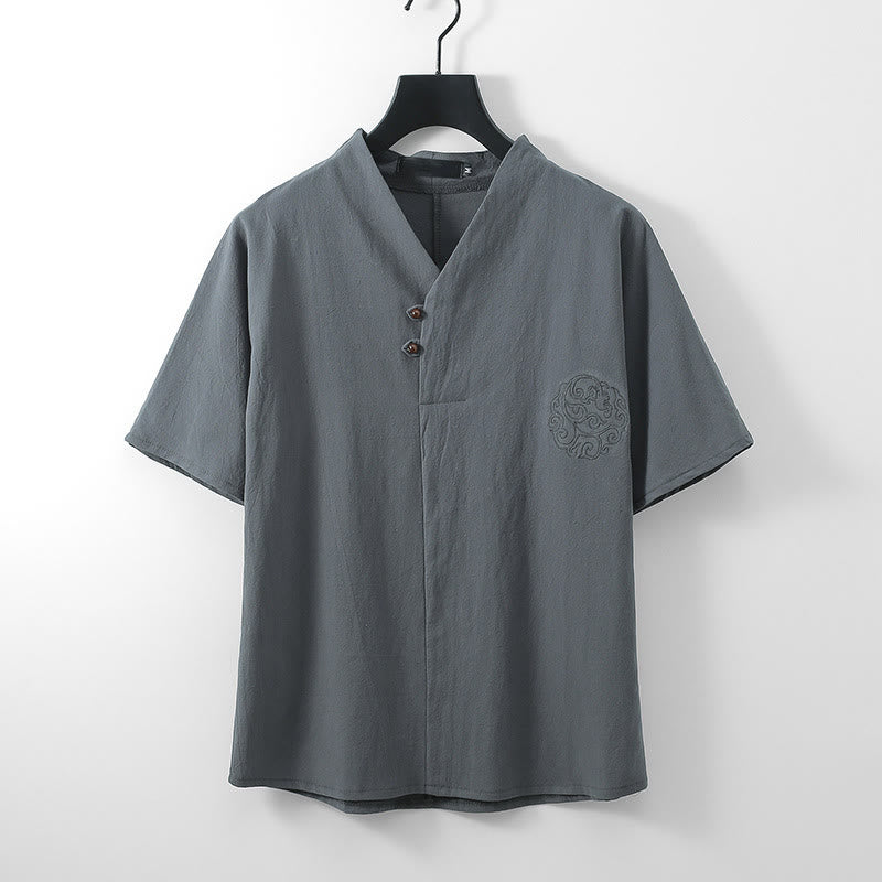Buddha Stones Camisa de lino y algodón con cuello en V, manga corta, botones y bordado de nubes para hombre - Gris - US./ UK/ 56, UE 66 (9XL) - image 1