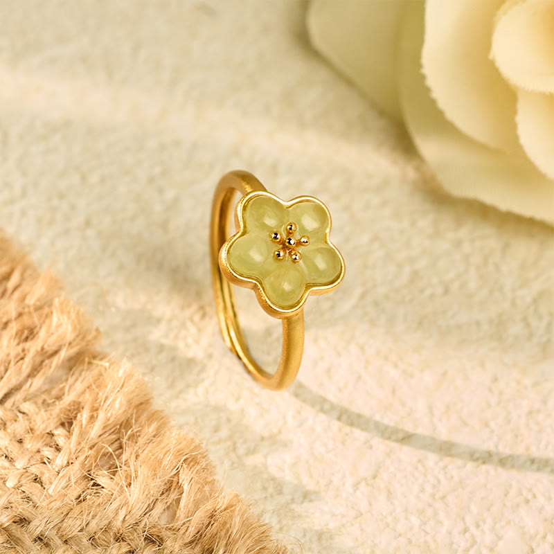 Buddha Stones Anillo de la suerte de cobre y jade hetiano con flor de ciruelo - Jade Hetian de cobre (ajustable) - image 0