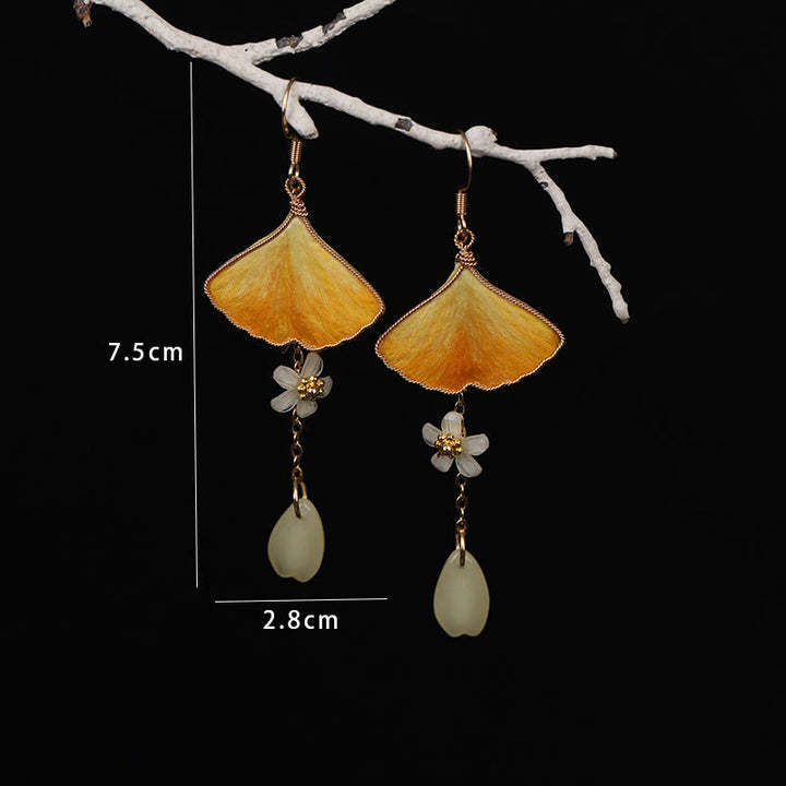 Buddha Stones Pendientes colgantes de la buena fortuna con gancho de cobre y hoja de ginkgo amarillo, hechos a mano y de seda - image 3