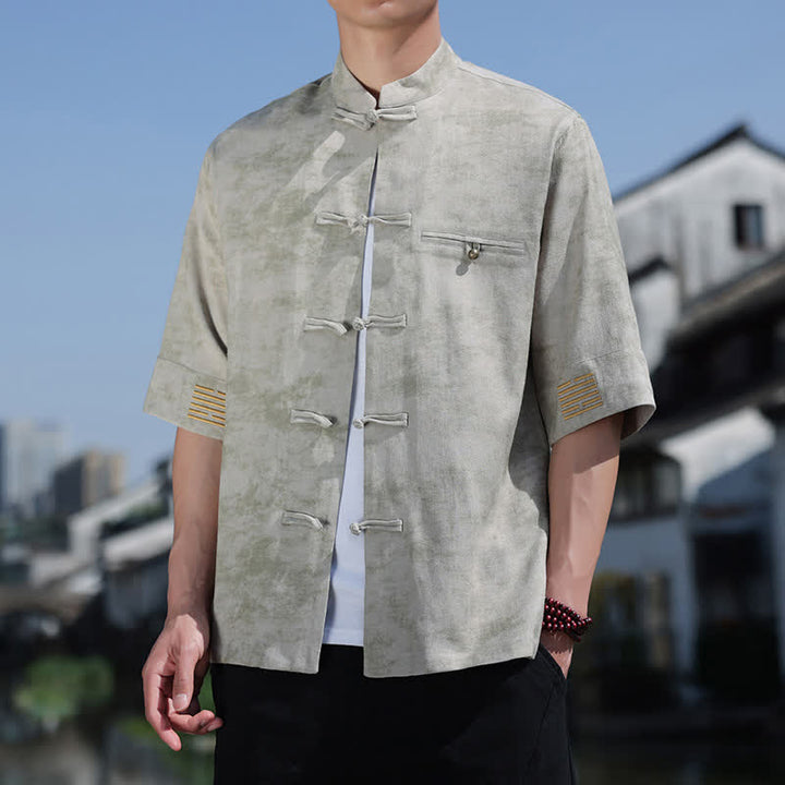 Buddha Stones Camisa de lino de manga corta para hombre con bordado jaspeado y botones de rana. - Plata - US/UK/AU46, EU56 (5XL) - image 9