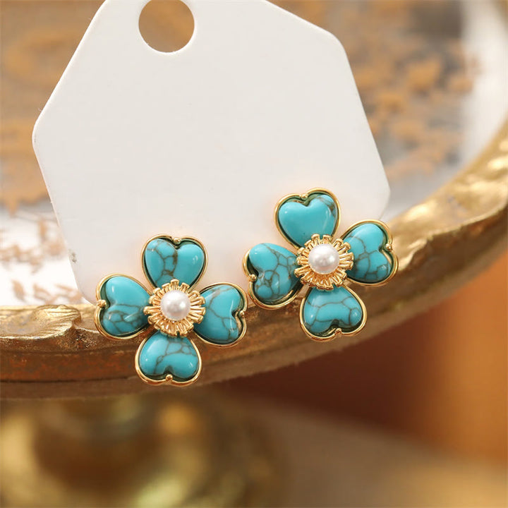 Buddha Stones Pendientes de cobre con forma de corazón y flor turquesa, sanadores. - Turquesa (sintética) (postes de plata de ley 925) - image 0