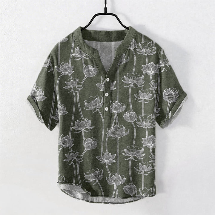 Buddha Stones Camisa de manga corta con medio botón y estampado de loto armonioso de algodón para hombre. - Verde oliva oscuro - US/UK/AU50, EU60 (5XL) - image 0