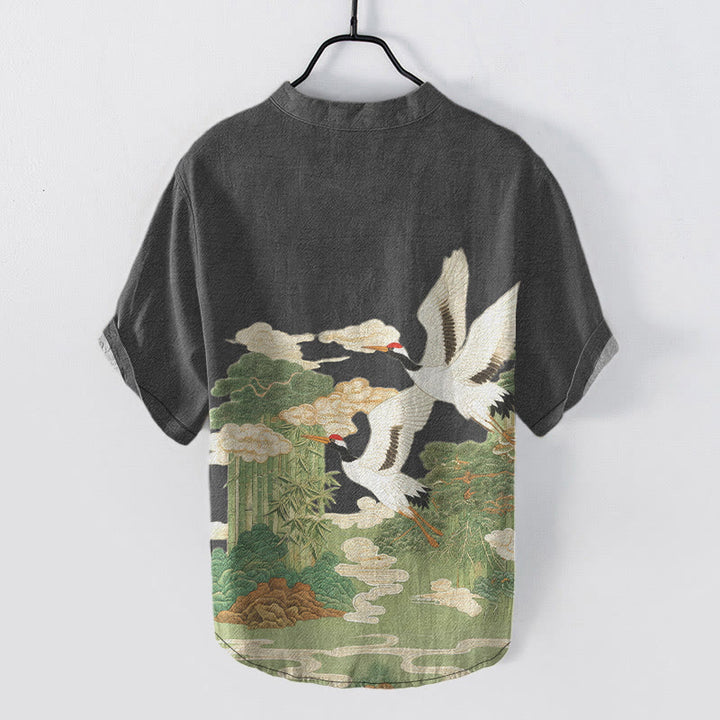 Buddha Stones Camisa de manga corta con medio botón para hombre con estampado de paisajes de nubes auspiciosas y grullas de algodón. - image 5