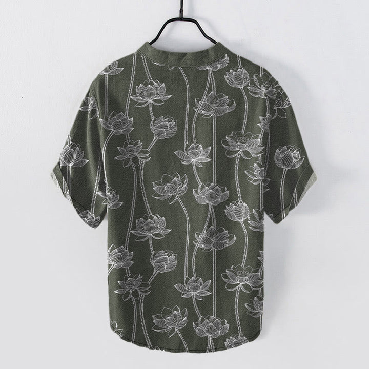 Buddha Stones Camisa de manga corta con medio botón y estampado de loto armonioso de algodón para hombre. - image 1
