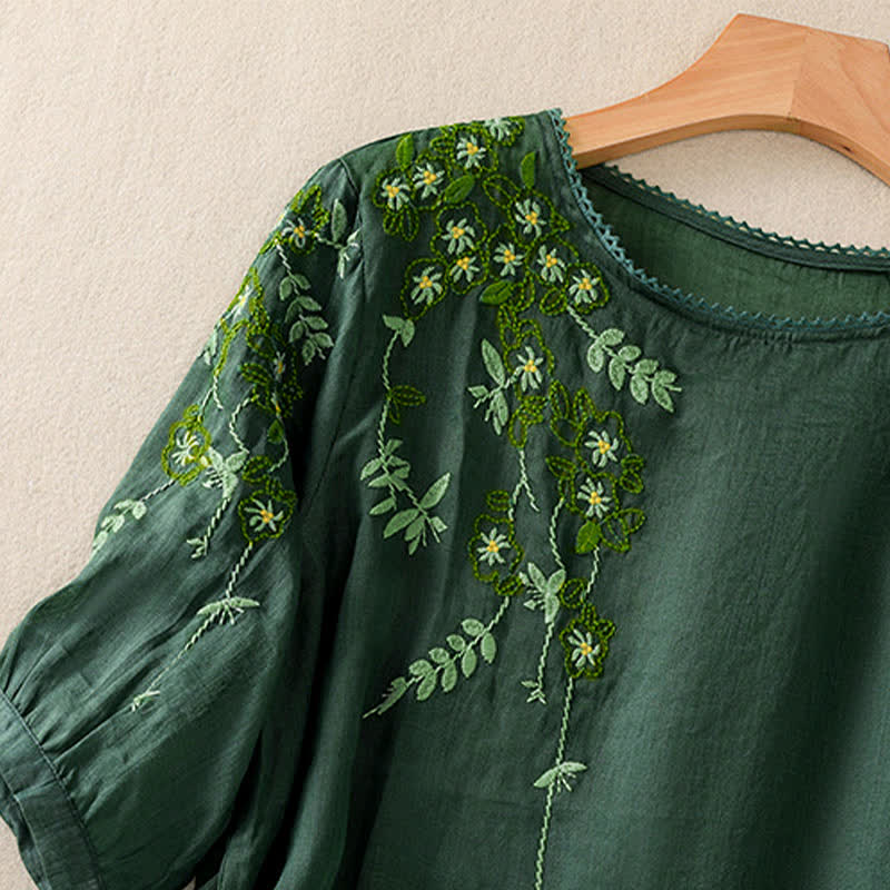 Buddha Stones Camisa de mujer de manga corta y cuello redondo con bordado retro y estampado floral. - image 3